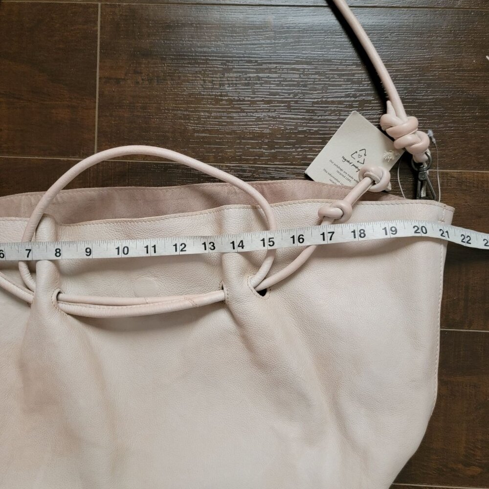 Free People Head Over Heels Tote Abalone Bone Boho Chic Convertible Leather - Picture 9 of 9